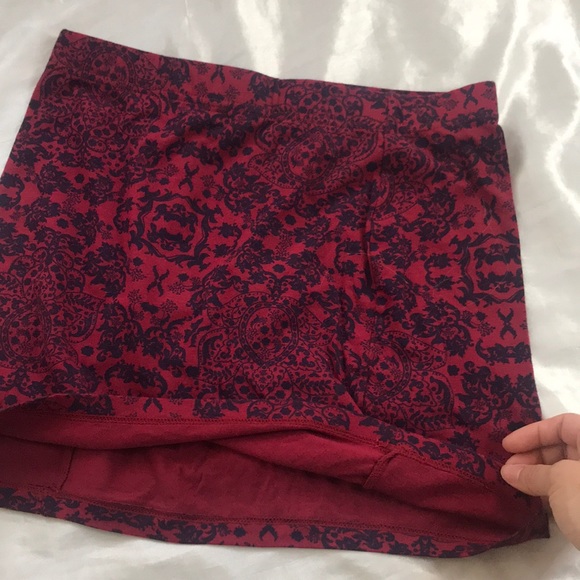 Body con mini skirt - Picture 3 of 3